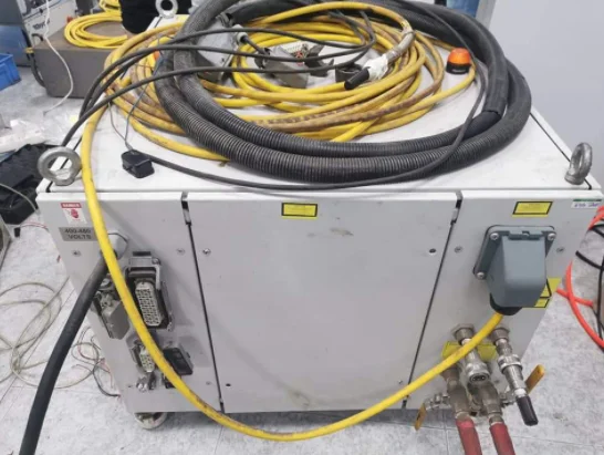 Source laser de deuxième tête