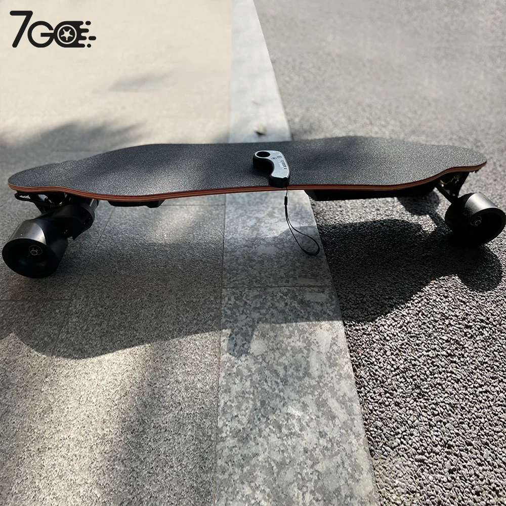 Fast delivery Intelligent Motor Electric Skateboard For Belt Waterproof IP54 8000/12000 mAh battery Skateboard