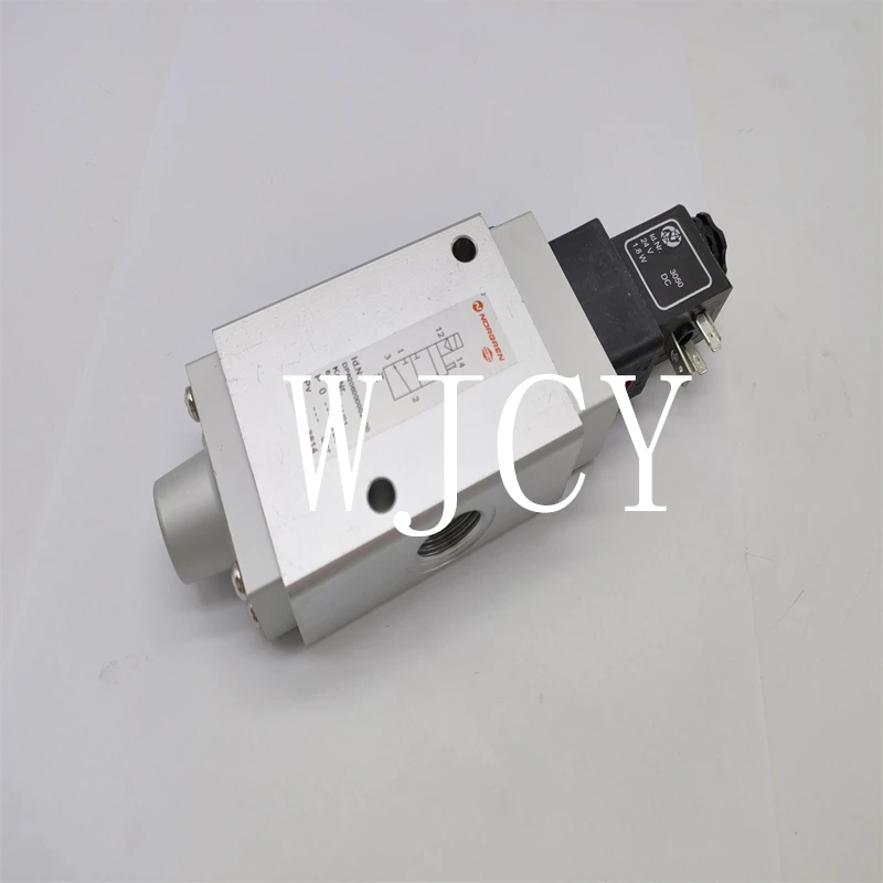 Free Shipping1 PCS SM102 CD102 Printing Machinery Solenoid Valve 3/2 Wdge 61.184.1191