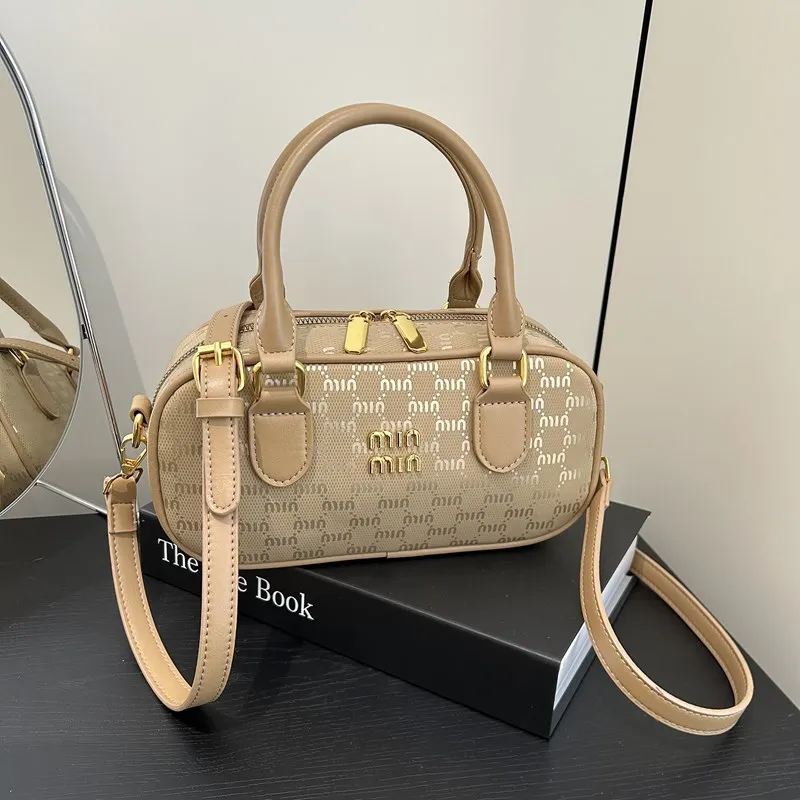 

Winter Hot Simple Soft Leather Shoulder Bag Crossbody Women's Bag Trend Designer Shoulder bags for women Christmas gifts