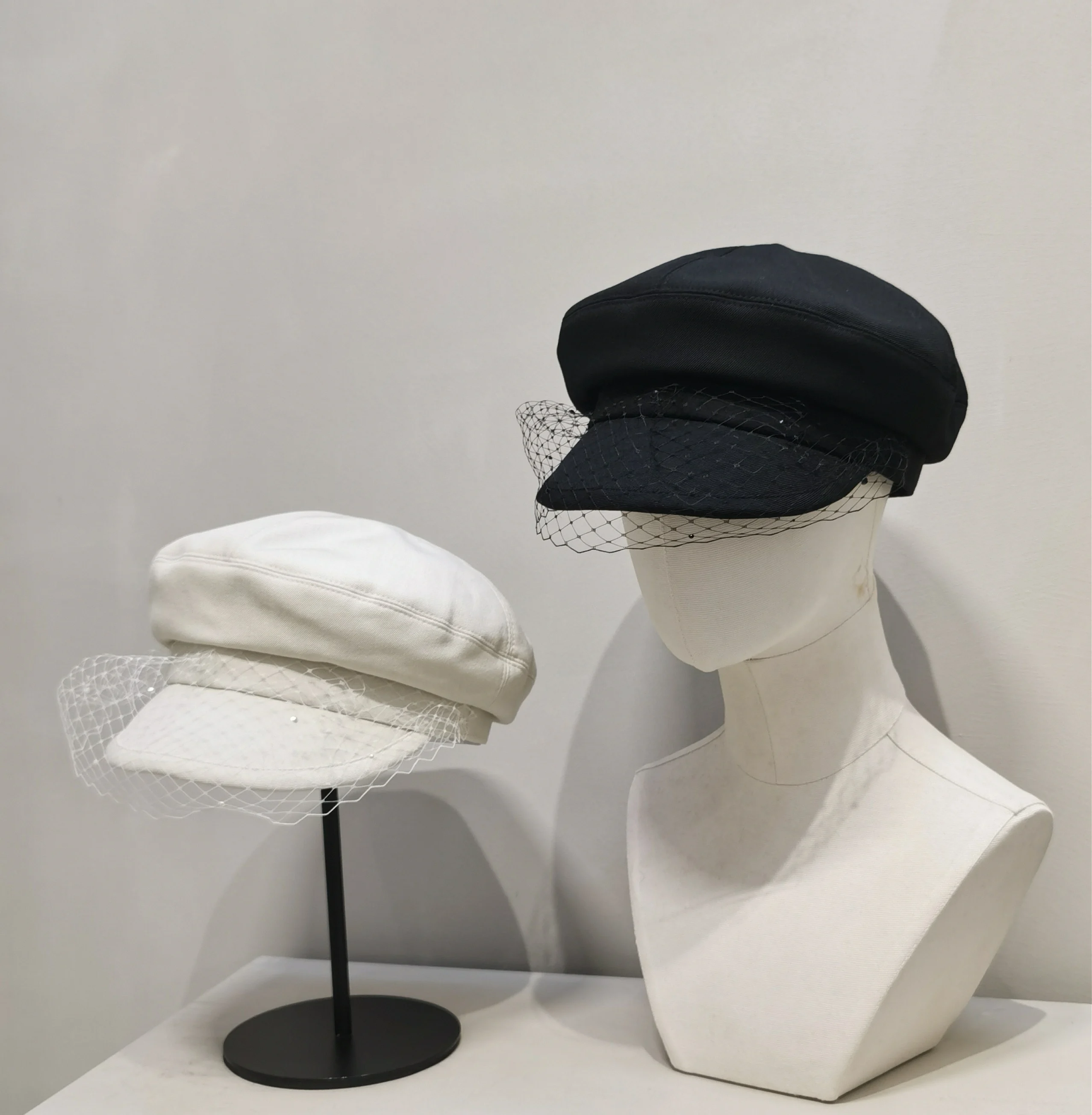 retro-japanese-style-women's-beret-hat-casual-mesh-autumn-winter-new-style-face-slimming-painter-cap-eight-sided-hat