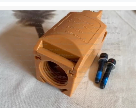 Interruttore corsa pompa sovraccarico LP-20, test OK