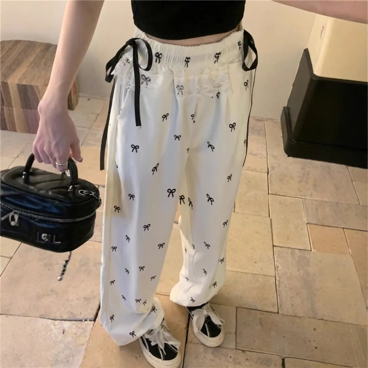 2025 Pantaloni da jogging casual da donna Pantaloni solidi a vita alta con coulisse Pantaloni larghi a gamba larga Pantaloni sportivi streetwear a farfalla