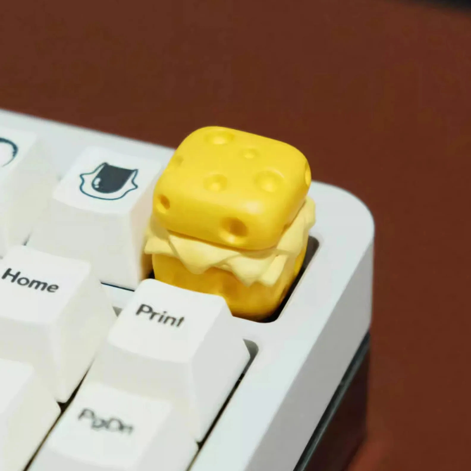 

Keycap Single creative keycap Mechanical keyboard cap Cute retro magnetic yellow cheese