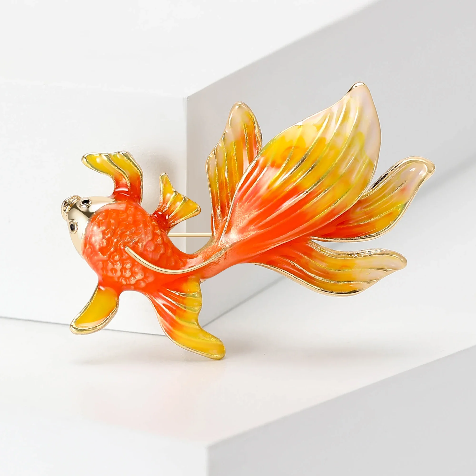 Enamel Goldfish Pins for Women Unisex Enamels Animal Water Creatures Brooches Office Party Friend Gifts Jewelry Accessories