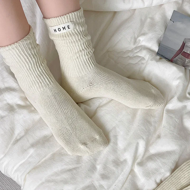 Casual Solid Color Women Socks Korean Fashion Harajuku Knit Socks College Style School Girls Black White Loose Long Socks Women