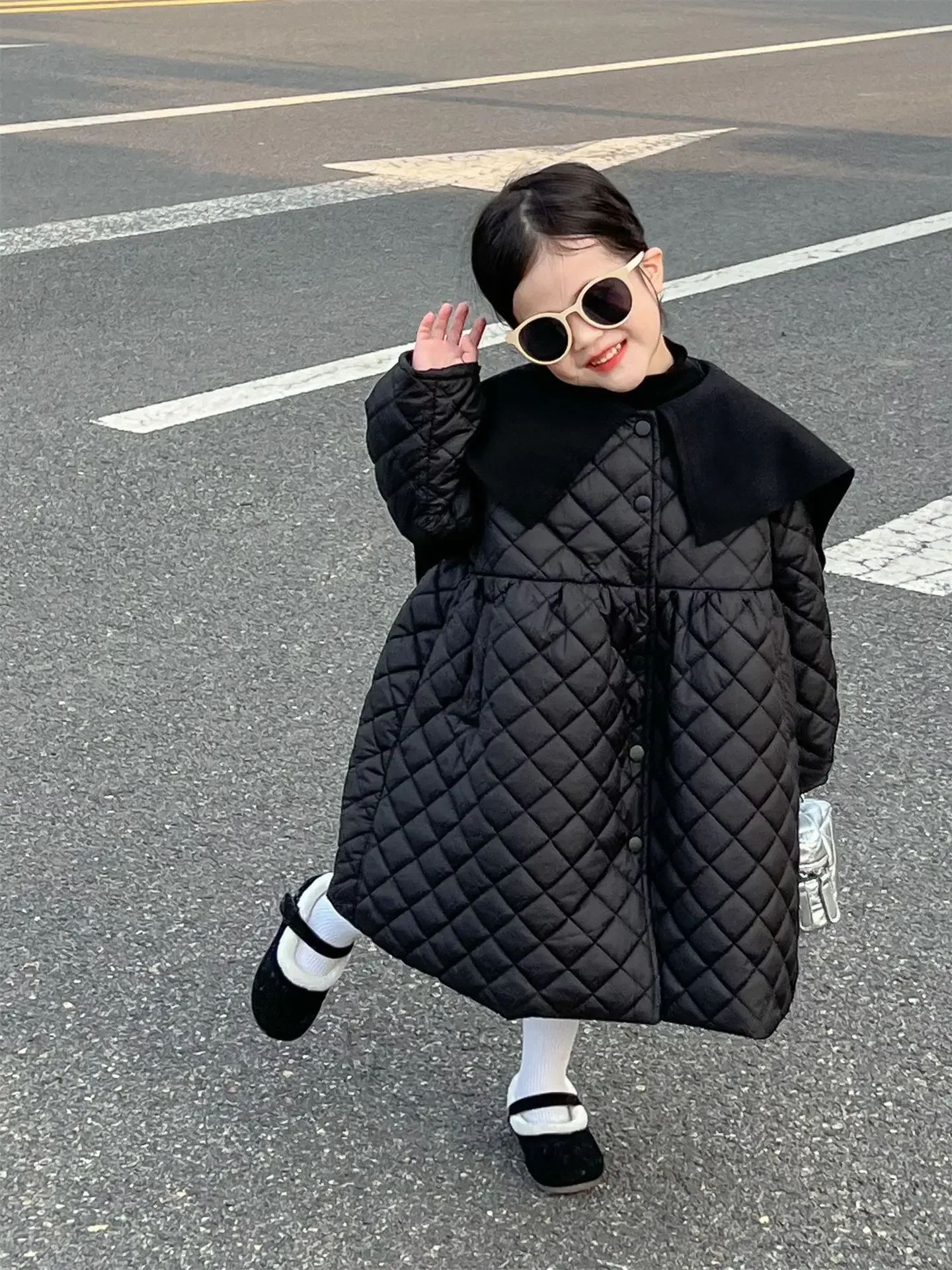 

Girl Coat Childrens 2023 Winter Korean Style Girl Vintage Thin Cotton-padded Coat with Double Lapel Mid-length Fashion Girl Coat