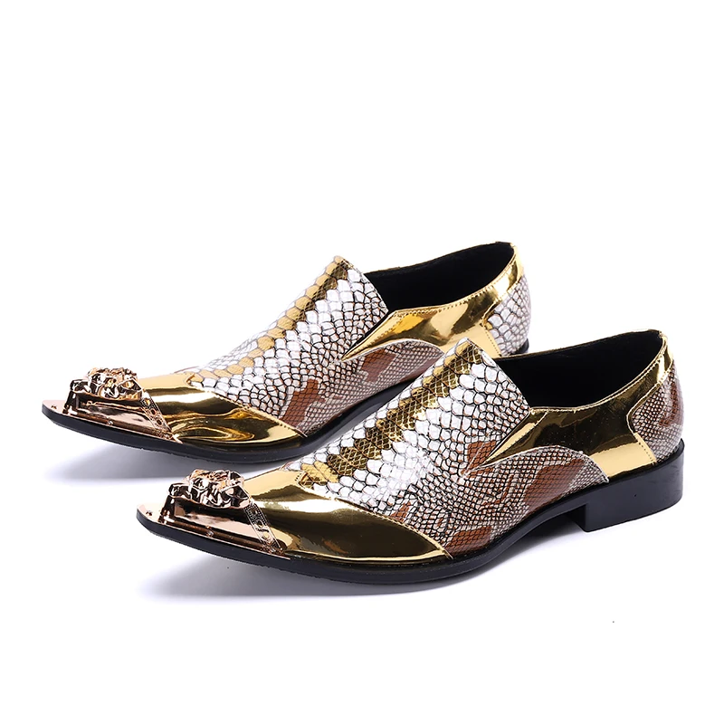 

New Snake Pattern Metal Pointed Toe Men Oxfords Shoes Banquet Evening Dress Shoes Male Business Patent Leather Shoes Plus Size