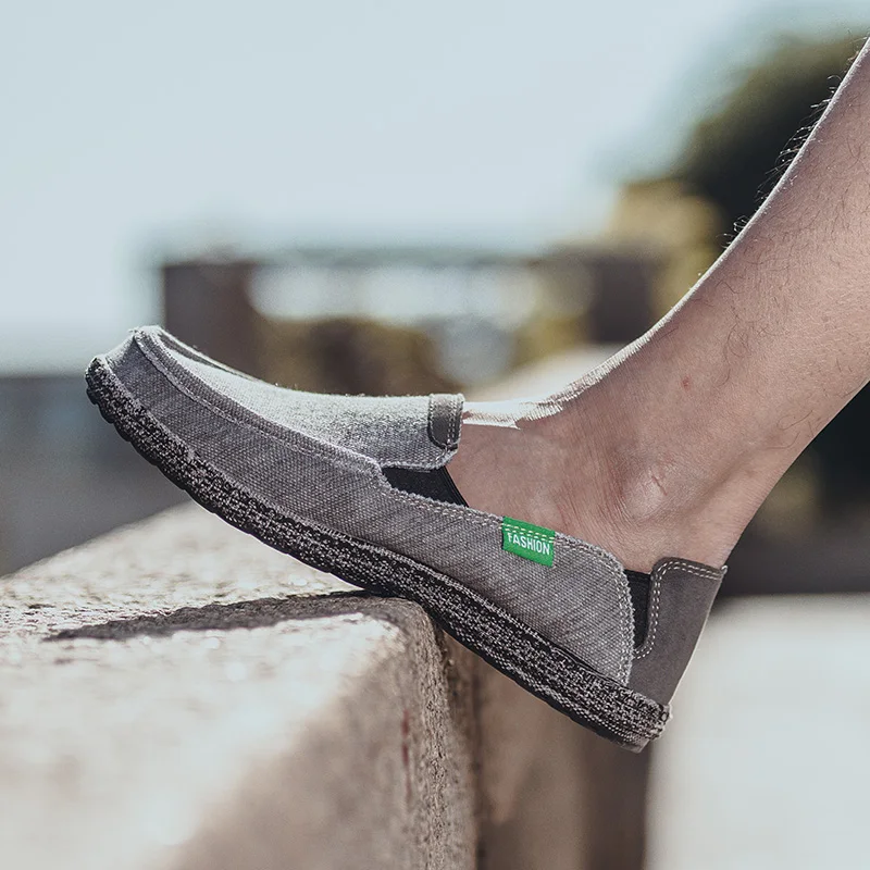 New Men Canvas Shoes Fashion Men Casual Shoes Comfortable Breathable Men Loafers Outdoor Slip On Shoes For Male Chaussure Homme