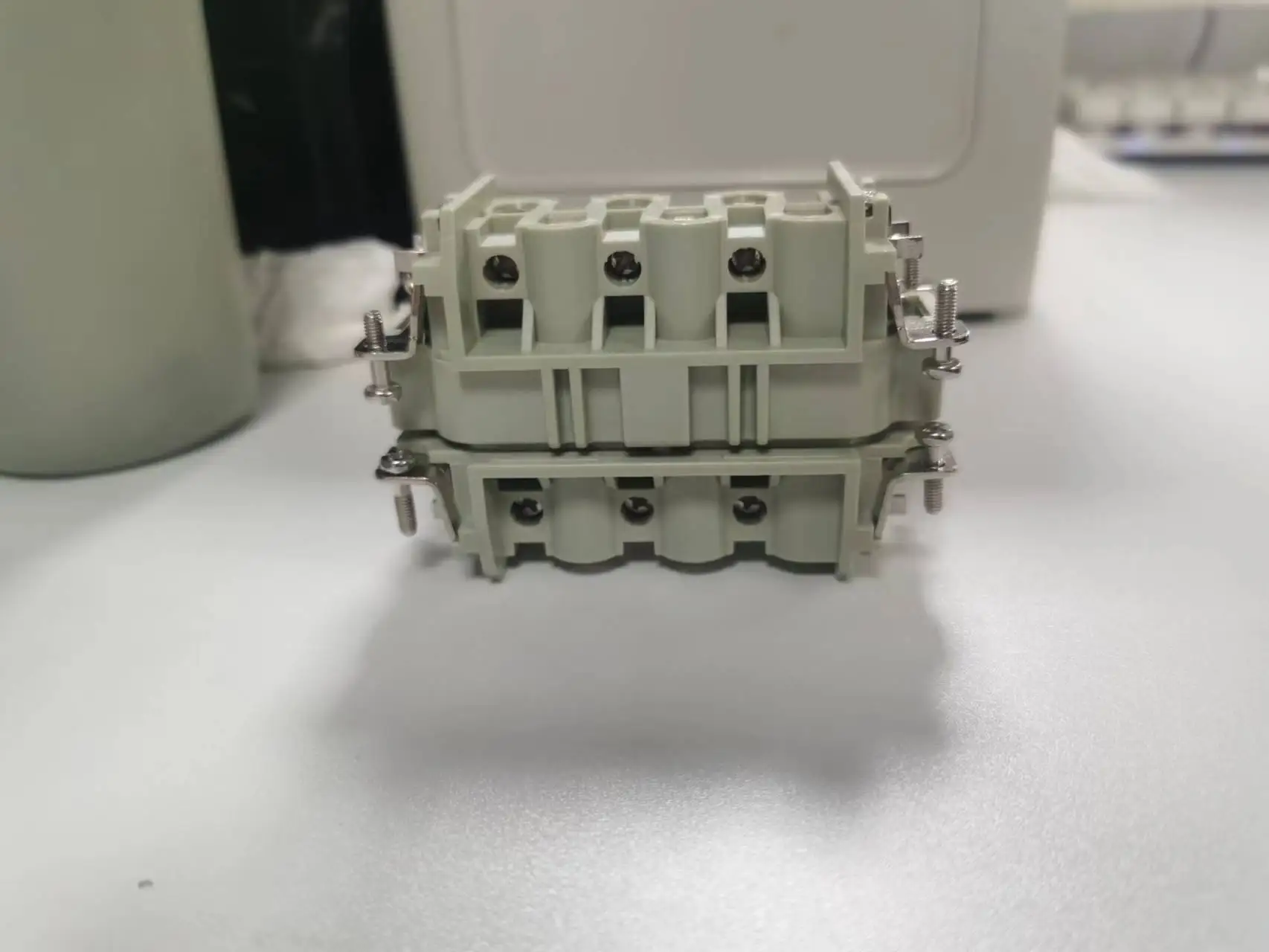 Heavy duty connector 6 cores Male and female Connector inserts cores 35 A