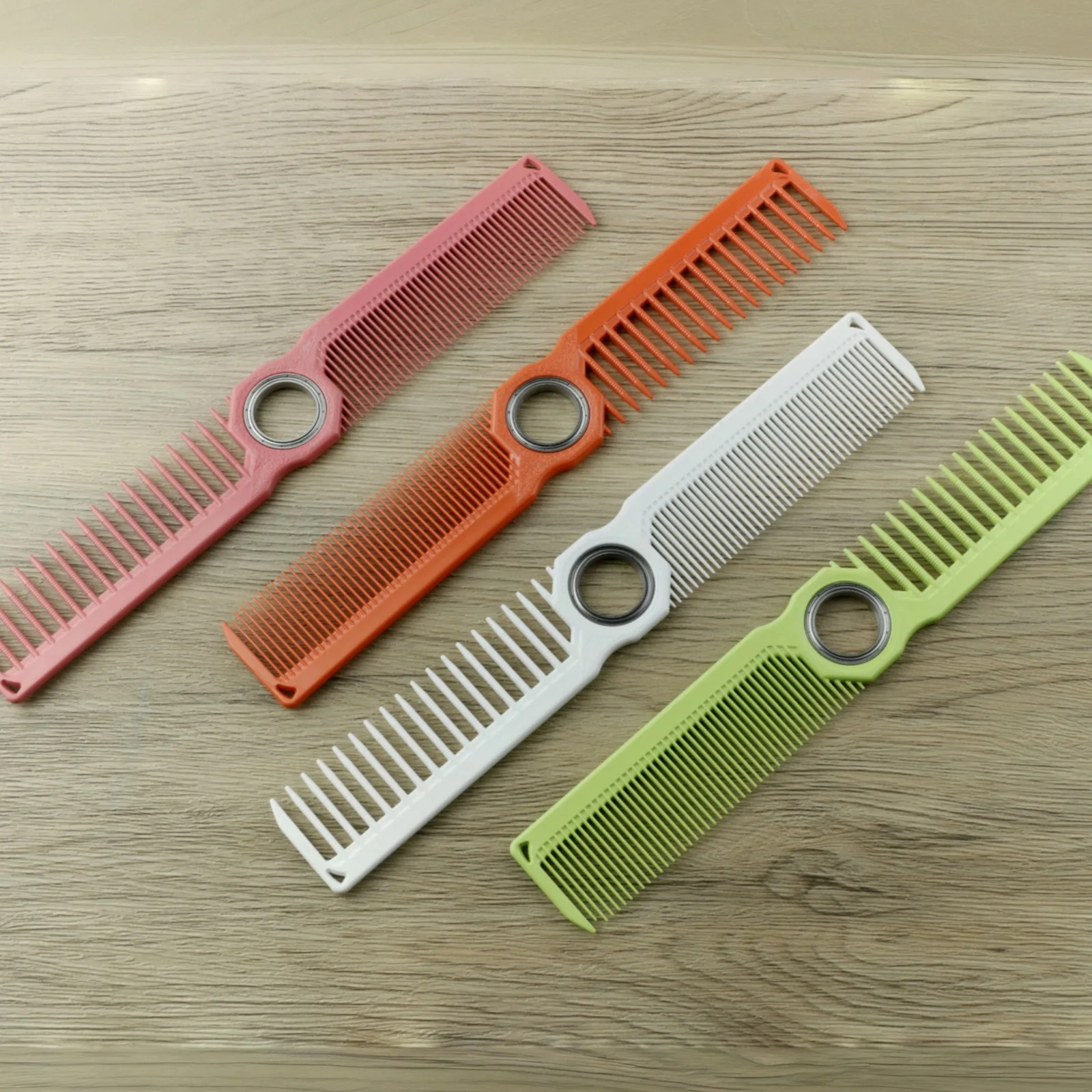 1 Stück Neuer Pro Fidget Spinning Barber Fade Haarschneidekamm für Männer und Frauen, Doppelseitiger Breit-Feinzahn-Friseurkamm, Styling-Werkzeug – Detail 17