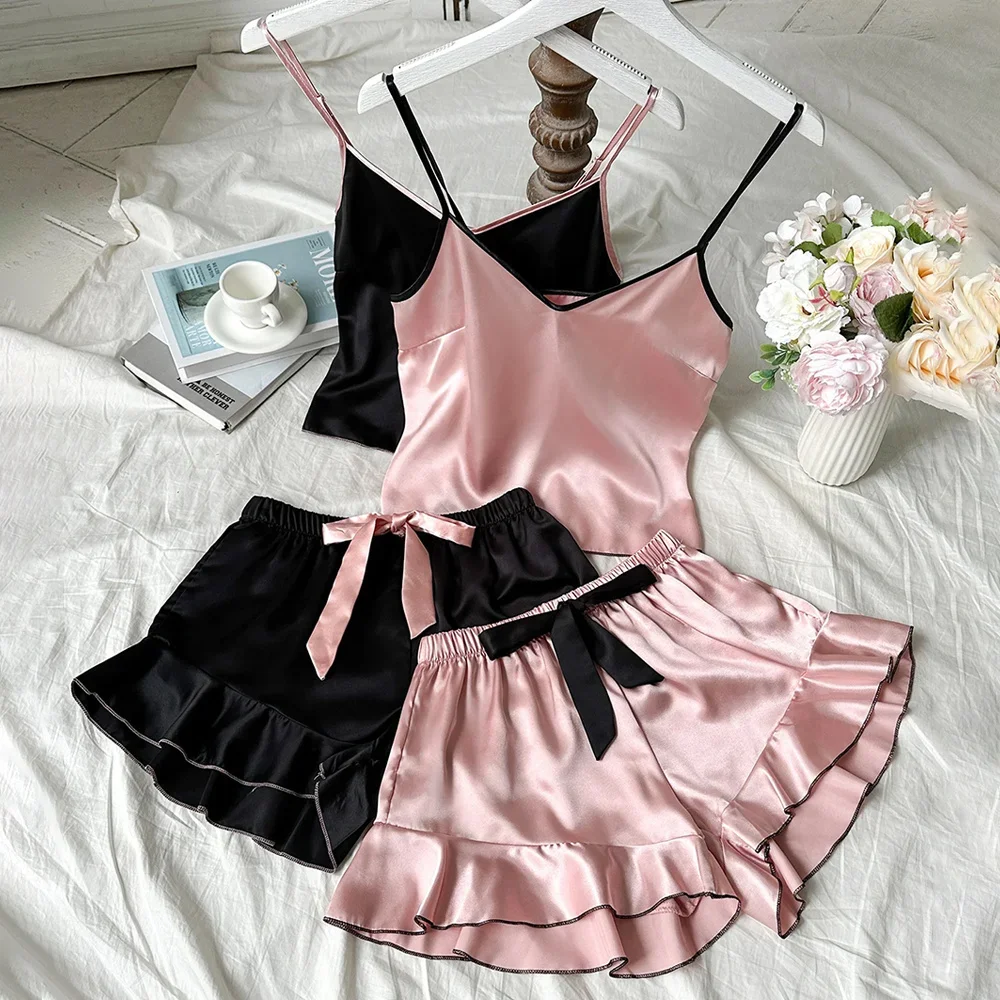 

Women's Smooth Satin Pajamas V-Neck T-Shirt Ruffled Edges And Bow Shorts Simple And Breathable Pajama Set Sling Home Clothing