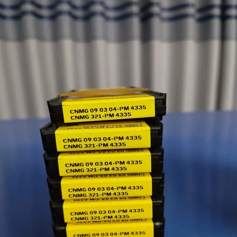 

Hard alloy cutting blades CNMG090304-PM 4335