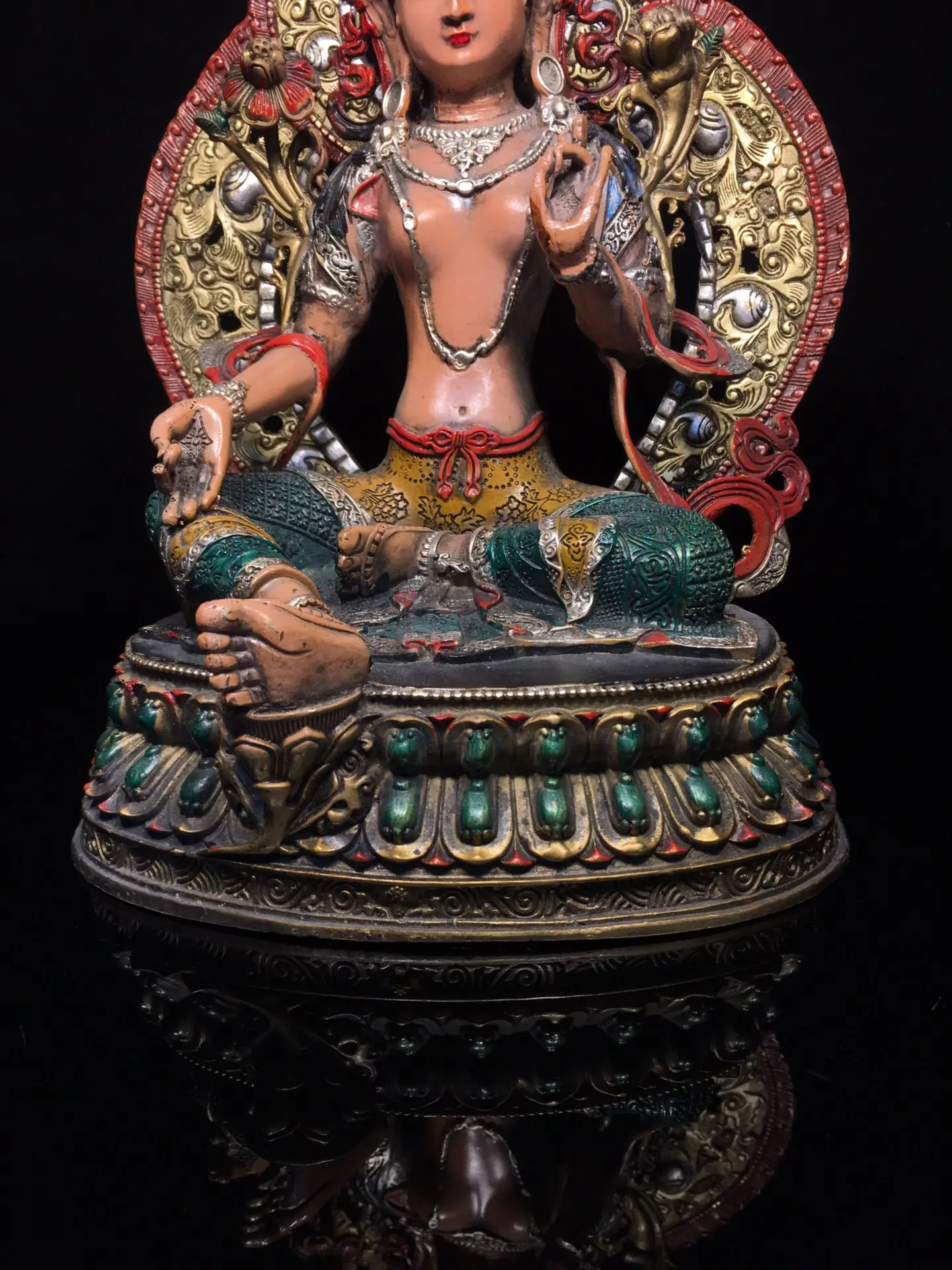 Rare  old Handmade copper Copper Painted Green Tara Buddha Statue with Backlighting,Free shipping