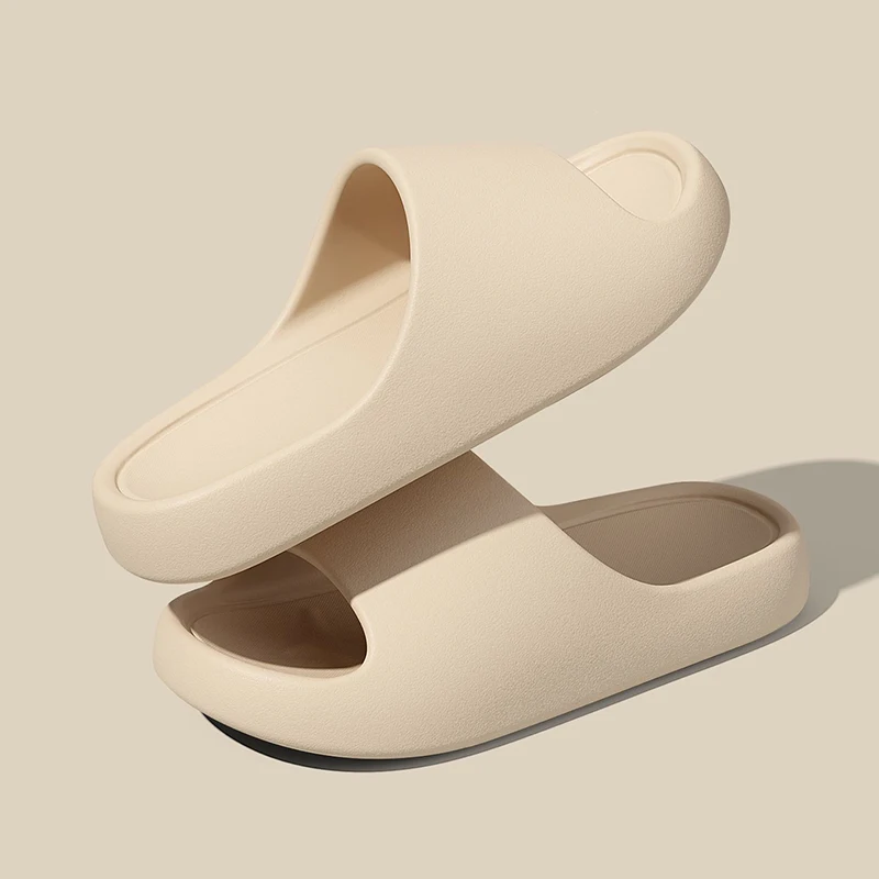2026 Summer Red Thick Platform Slippers Women Lightweight Soft Sole Home Pillow Slides Woman Outdoor Non Slip Beach Flip Flops image 3