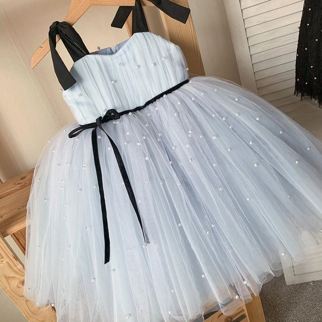 

Flower Girl Dresses Tulle Puffy Appliques Flowers Sleeveless For Wedding Birthday Banquet First Communion Gowns