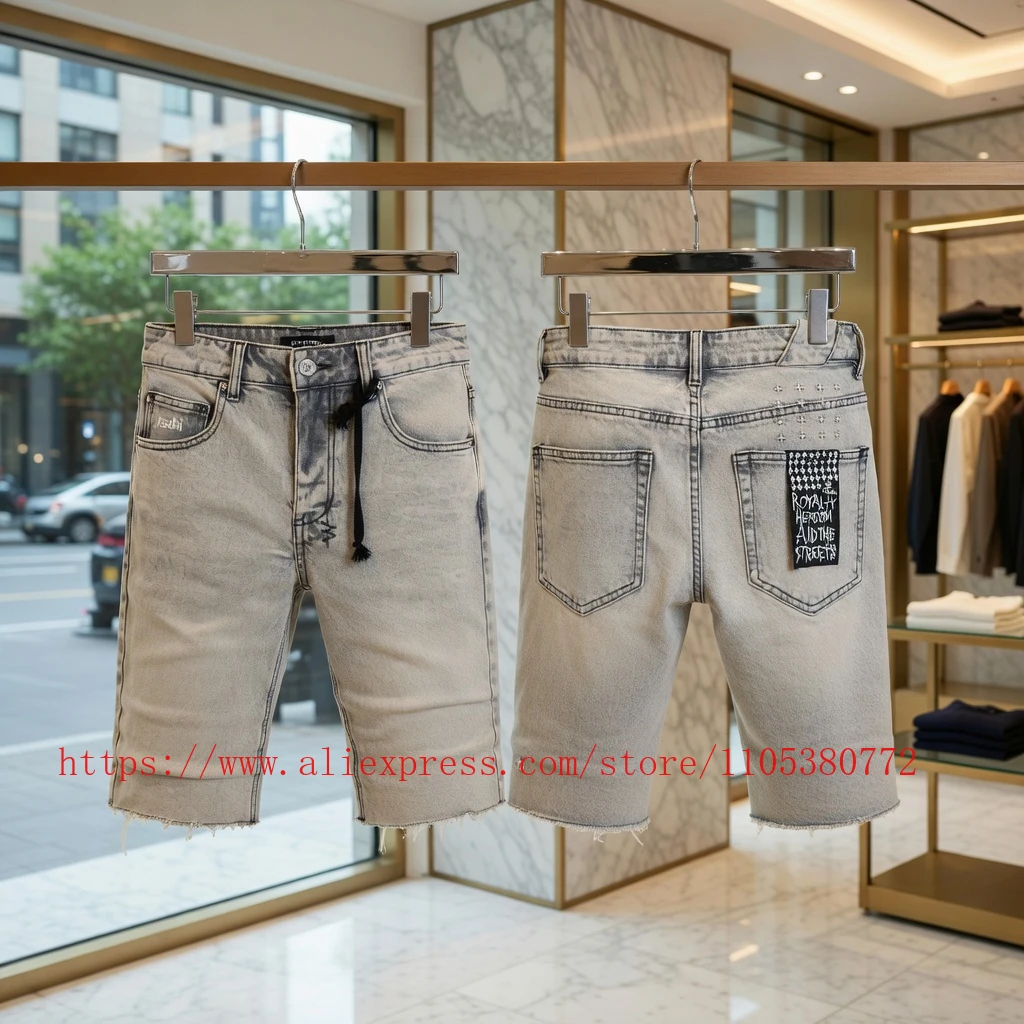 

Новые мужские светло-серые джинсовые шорты с градиентным эффектом, вышивкой и рваным краем, облегающие, повседневные, в уличном стиле, летние