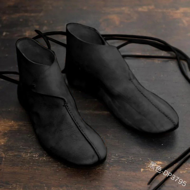 Mittelalterliche Retro-Lederstiefel für Männer im japanischen Samurai-Stil, lässige flache Schuhe für Ritter-Prinzen-Cosplay, Kostüm-Knöchelstiefel. – Detail 3