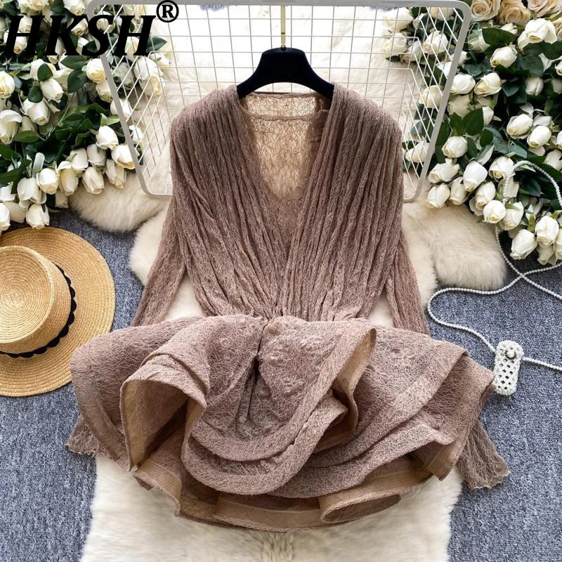 

HKSH Summer New Women Tide Two-piece Set Long Sleeve Lace T-Shirt Waist Cinching Sleeveless Layered Ruffle Hem Vest Skirt HK8177