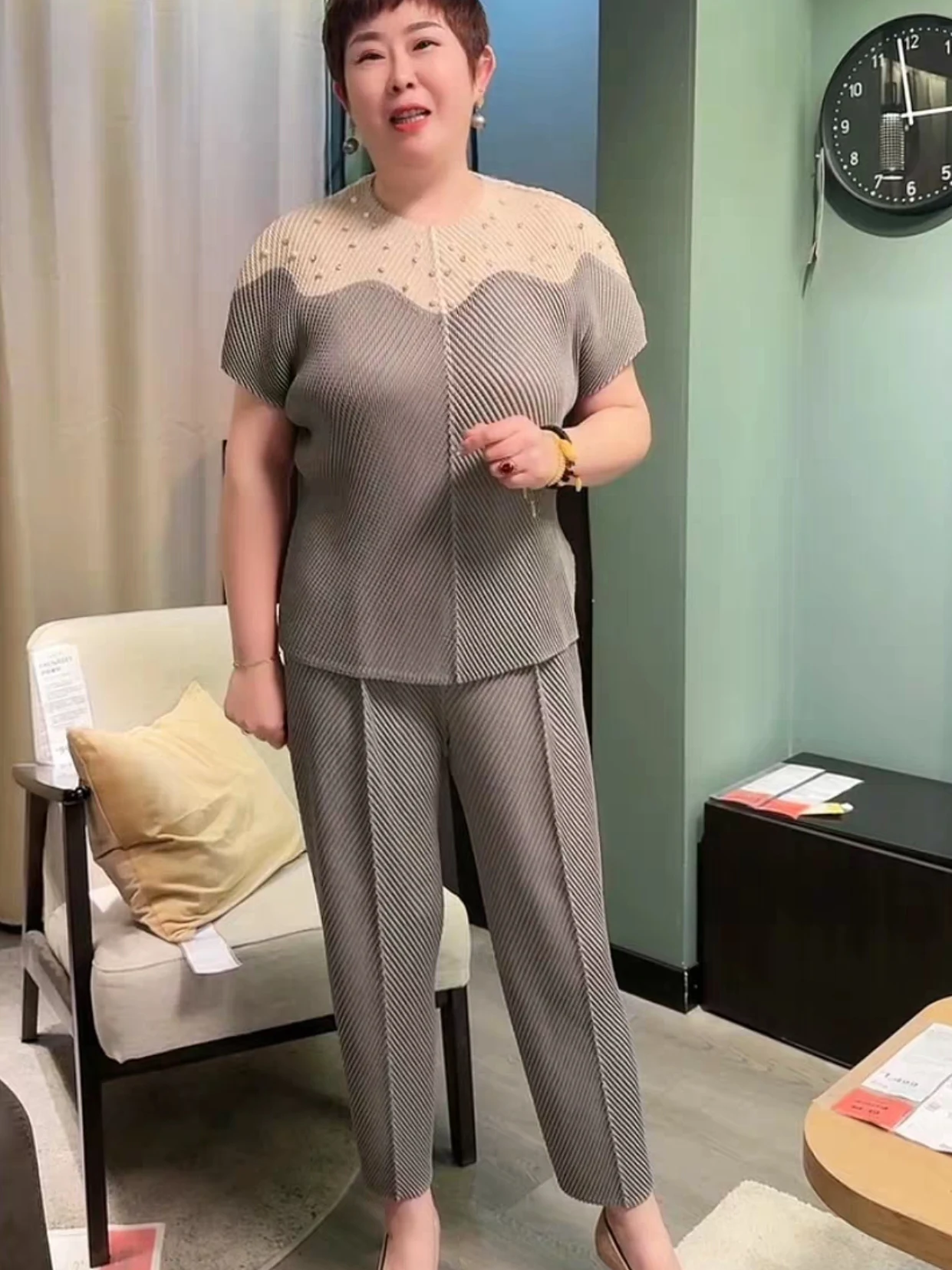 Spring Summer New Folded Dragon Scale Pants Fashionable Slimming Thin High Waist Loose Large Size Carrot Pants Commute Style