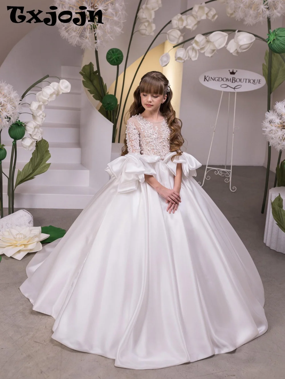 New Arrival Girls Sparkling Pearls Dresses Wedding Guest Wear Kids Elegant White Bow Long Sleeve Princess Gown For Dancing