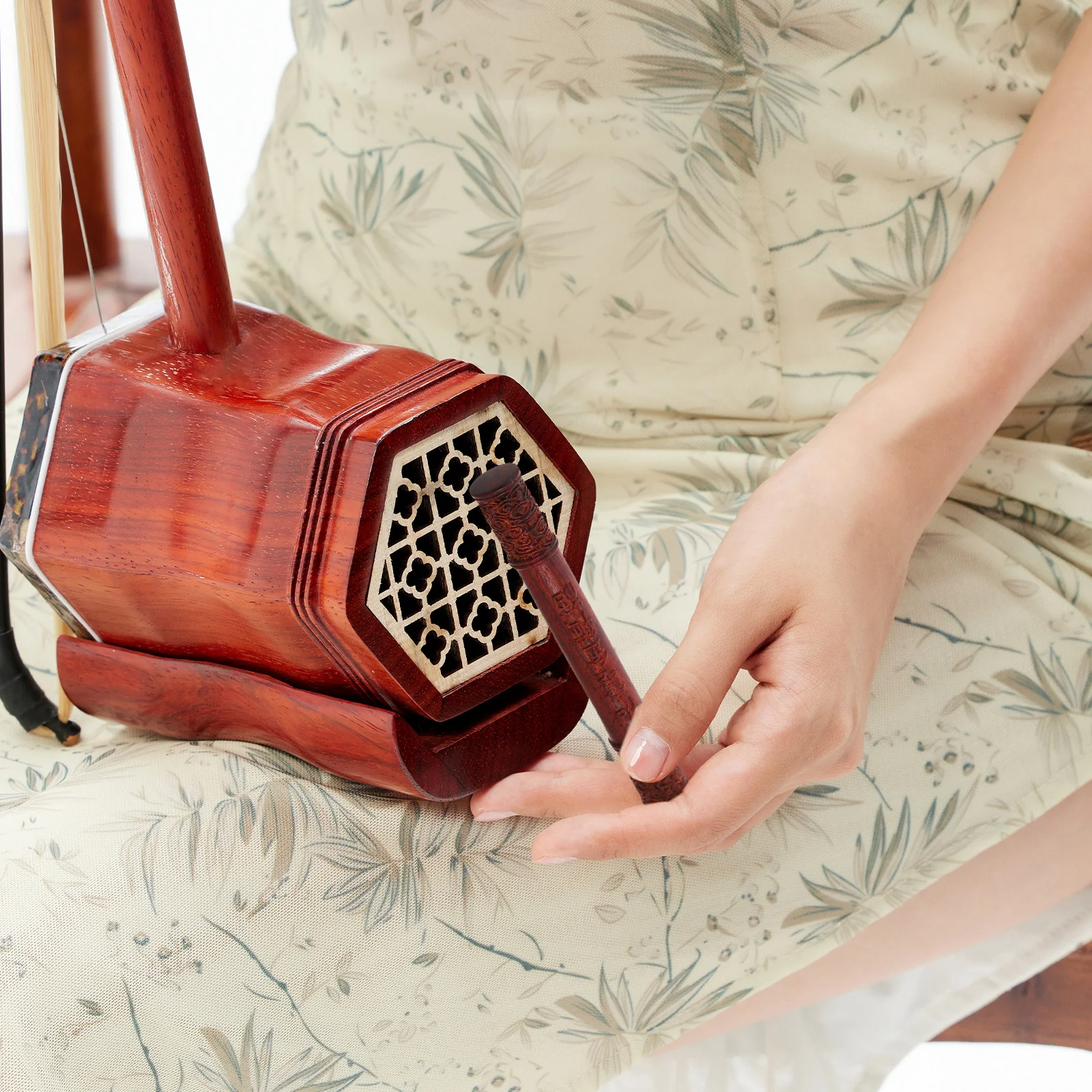 

Erhu Mute Sound Reduction For Home Practice Compatible With Traditional Chinese Musical Instruments Dampening Accessory
