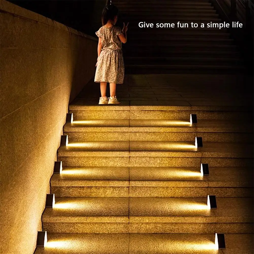 Triangular Design Solar Stair Lights, IP68 impermeável LED, ao ar livre, Step Lights para Stair, varanda, decoração do pátio, 1.2W