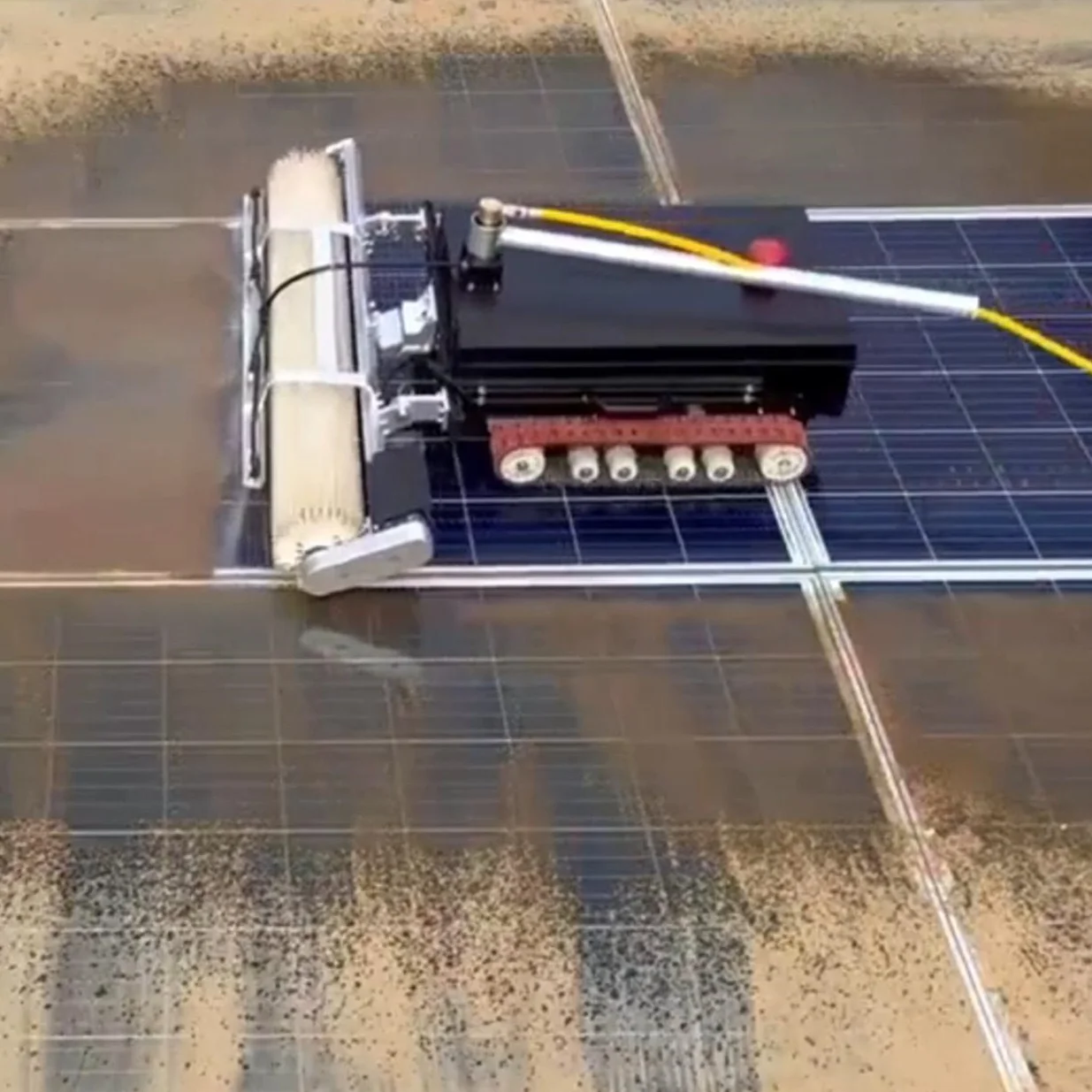 

Photovoltaic Panel Cleaning Robot Equipment Solar Panel Photovoltaic Cleaner Fully Automatic Photovoltaic Power Cleaner Solar