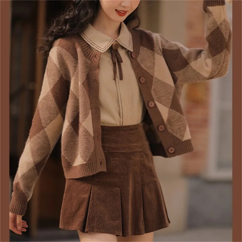 

2025 Autumn-Winter New Style Rhombic Knitted Cardigan - Soft, Retro, Sweet, Elegant and Lazy Style Sweater