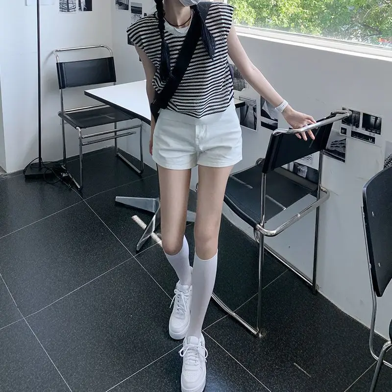 Women's High Waisted Denim Shorts, Casual Slim Fit Jean Shorts, Classic Solid Color Summer Short Pants for Daily Wear