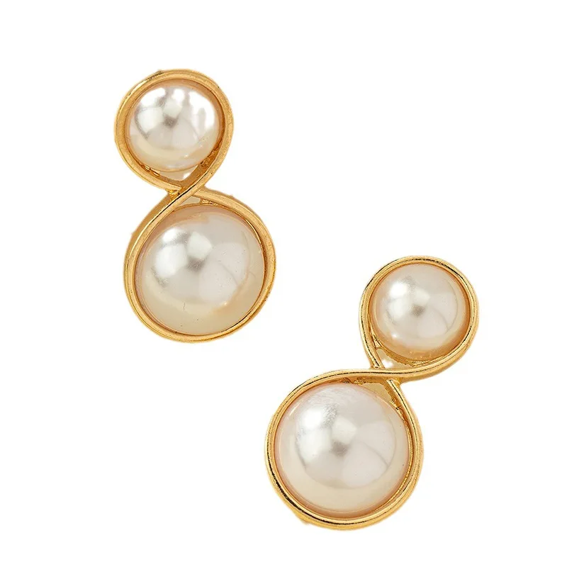 Stud Earrings For Women Imitation Pearl Retro Geometric Ear Accessories Holiday Party Gift Fashion Jewelry DE108