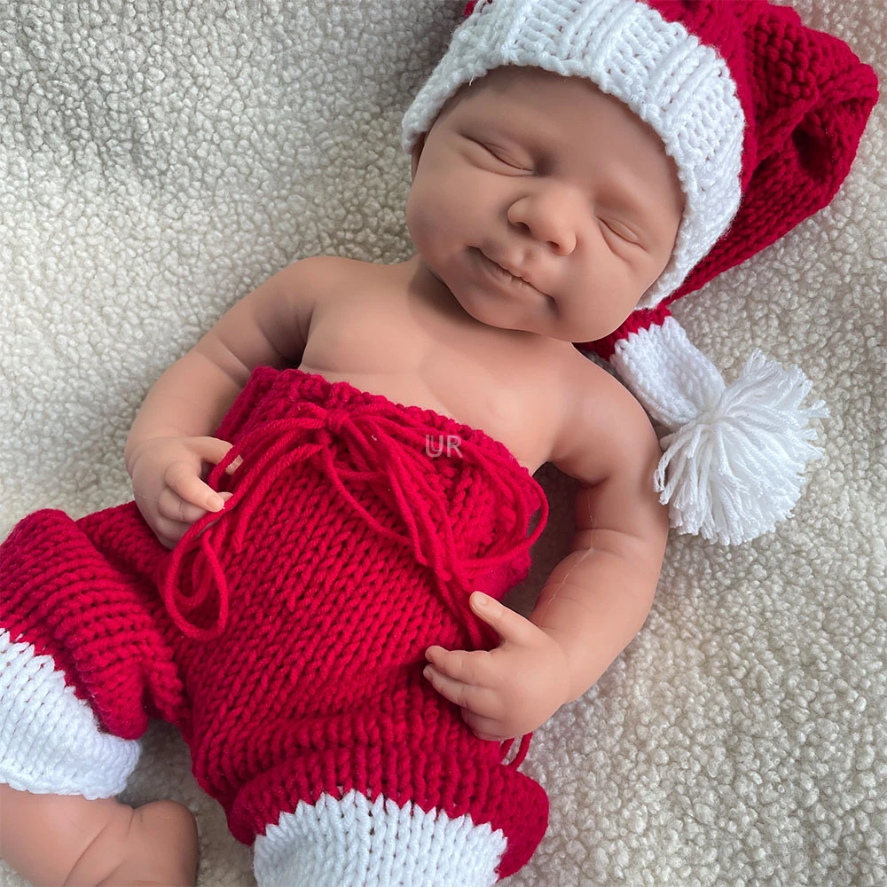 リアルなシリコン新生児人形、リアルな男の子、子供向けの加重ギフトセット、クリスマス、誕生日、ハロウィーン、新年、18インチ