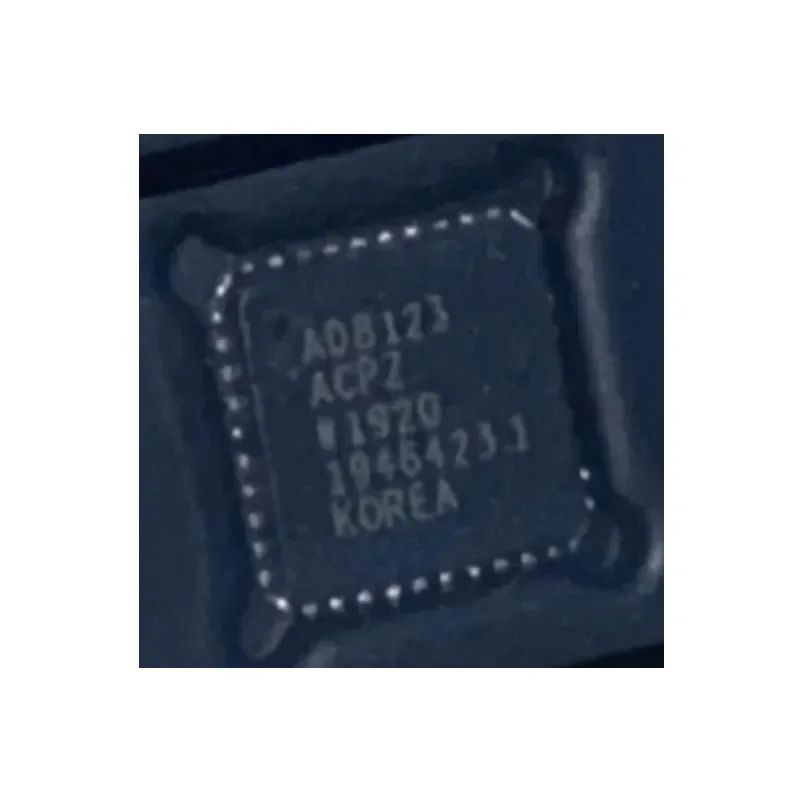 5PCS New Original IC AD8123 AD8123ACP AD8123ACPZ Triple Differential Receiver Chip LFCSP40 Original Imported