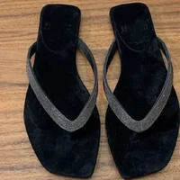 Fashion Square Toe Crystal Narrow Band Flat Slippers High Quality Faux Suede Clip Toe Flip Flops Women Comfort Casual Beach Shoe - Image 2