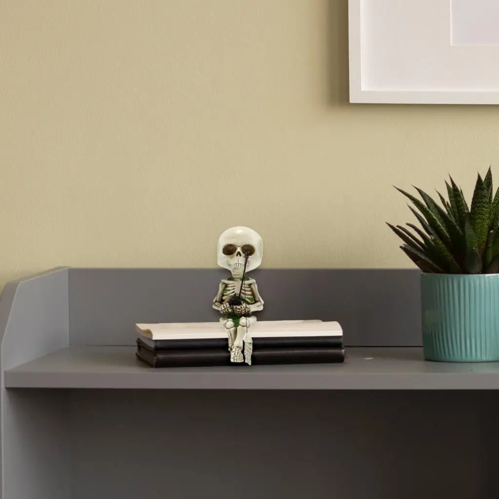 Small Skull Ornament Decorative Doll Mini Skull Skeletons Resin Landscape for Outside Tank Potted Plant Bonsai Decor