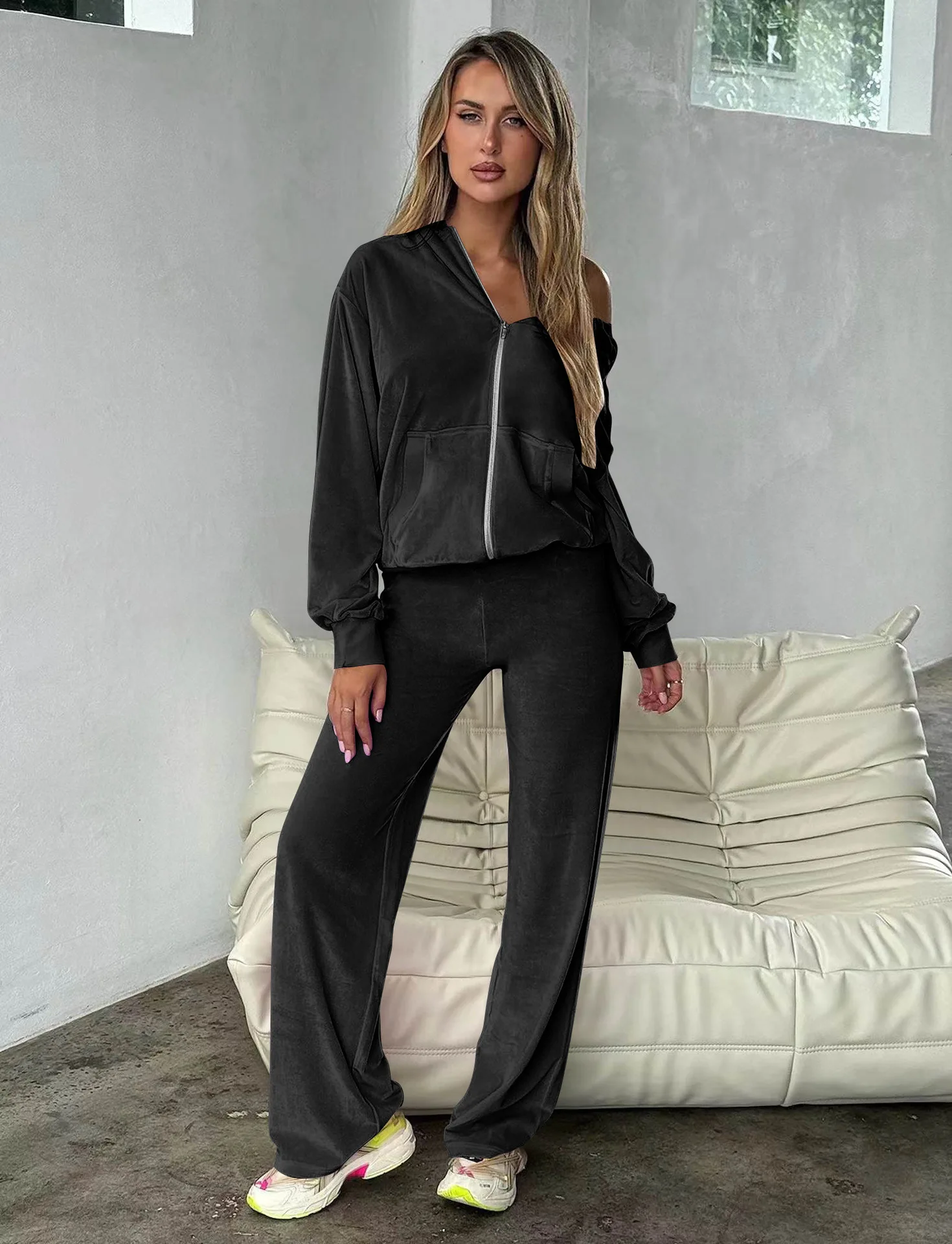 Women Set Autumn Winter Fashion Loose Velvet Hoodies And Flare Pants Outfits Jogger Set Casual Two-Piece Set Women Tracksuits