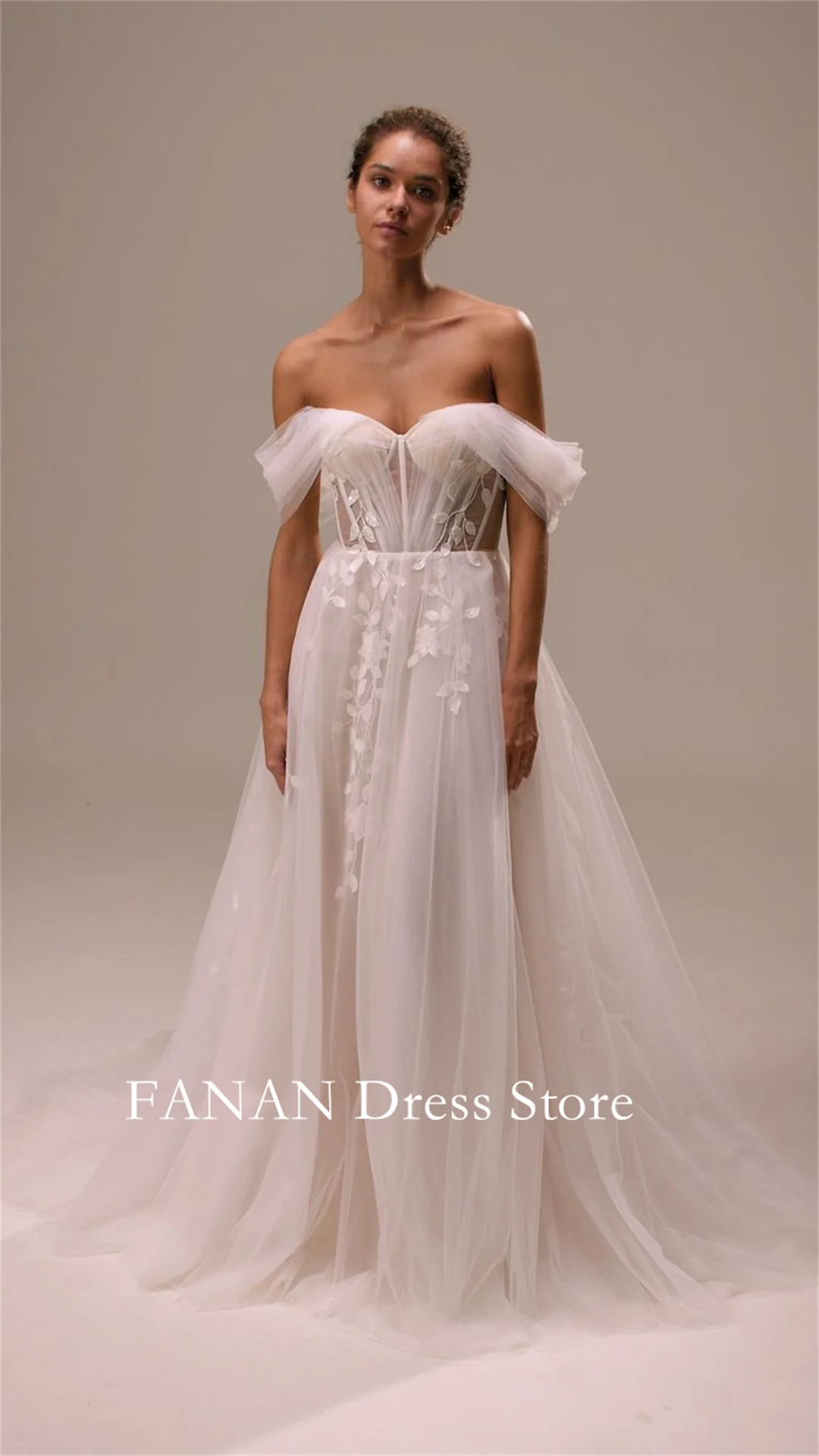 Fanan Diamond White A-Line Side Slit  Customized Short Sleeves Tulle Lace Wedding Gown Elegant Wedding Dresses without Sleeves