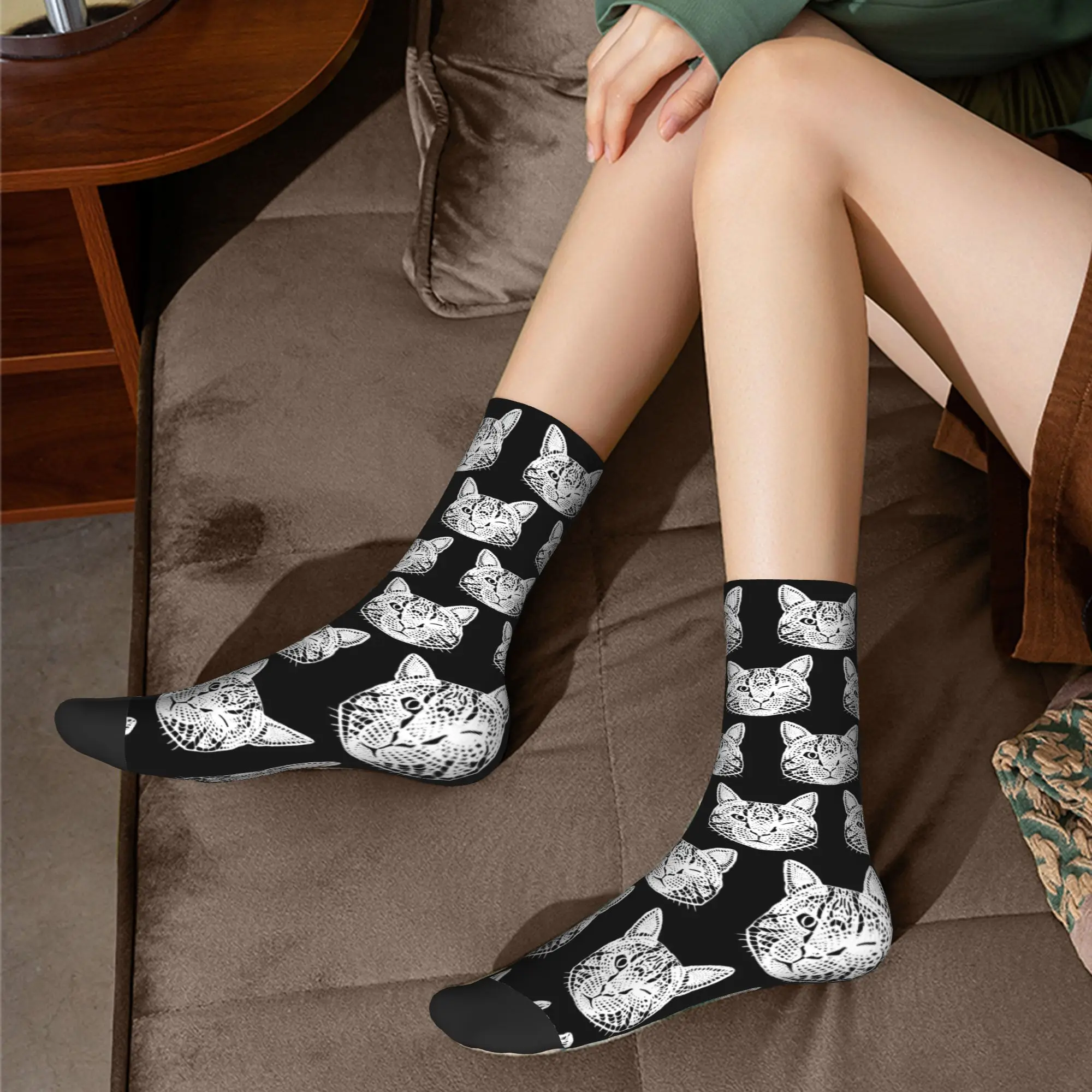 All Seasons Baby Lasagna Cat Socks Harajuku Sweat Absorbing Stockings Sport Middle Tube Socks Soft for Men Women Christmas Gifts