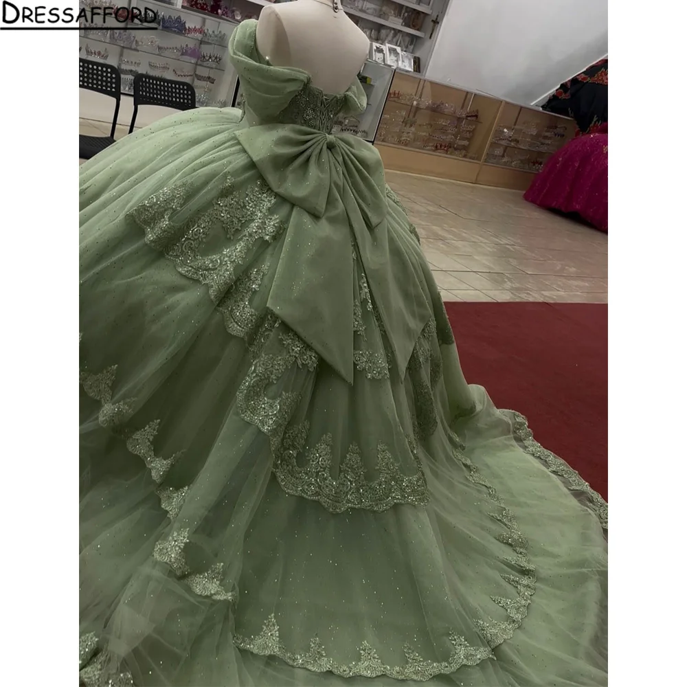 

Зеленое платье для выпускного/квинсианьеры (15 лет) с открытыми плечами, бисером и складками, на заказ, для особых случаев