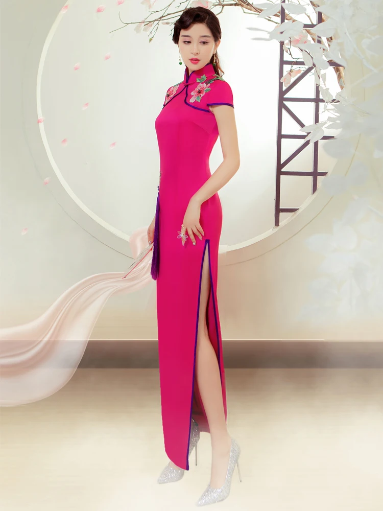 

Spring 2026 New Style Red Embroidered Improved Long Dance Costume Women's High Waist Show off Stage Traditional Cos...