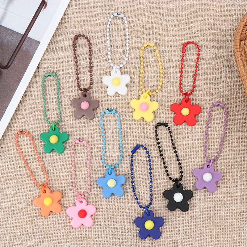 Woman Car Key Accessories Backpack Pendant Gift Ornament Cute Colorful Small Sunflower Flower Keychain