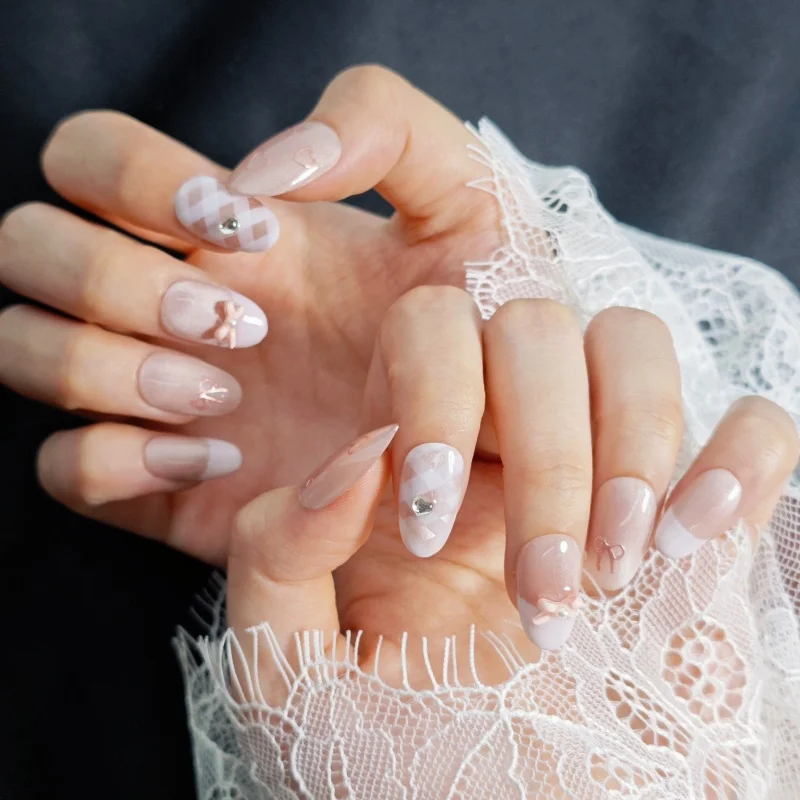 10 قطعة عين القط الوردي الحلو اليدوية قصيرة البيضاوي اضغط على الأظافر ثلاثية الأبعاد Bowknot أنماط القلب الماس الفرنسية وهمية مسمار يمكن ارتداؤها مانيكير #4