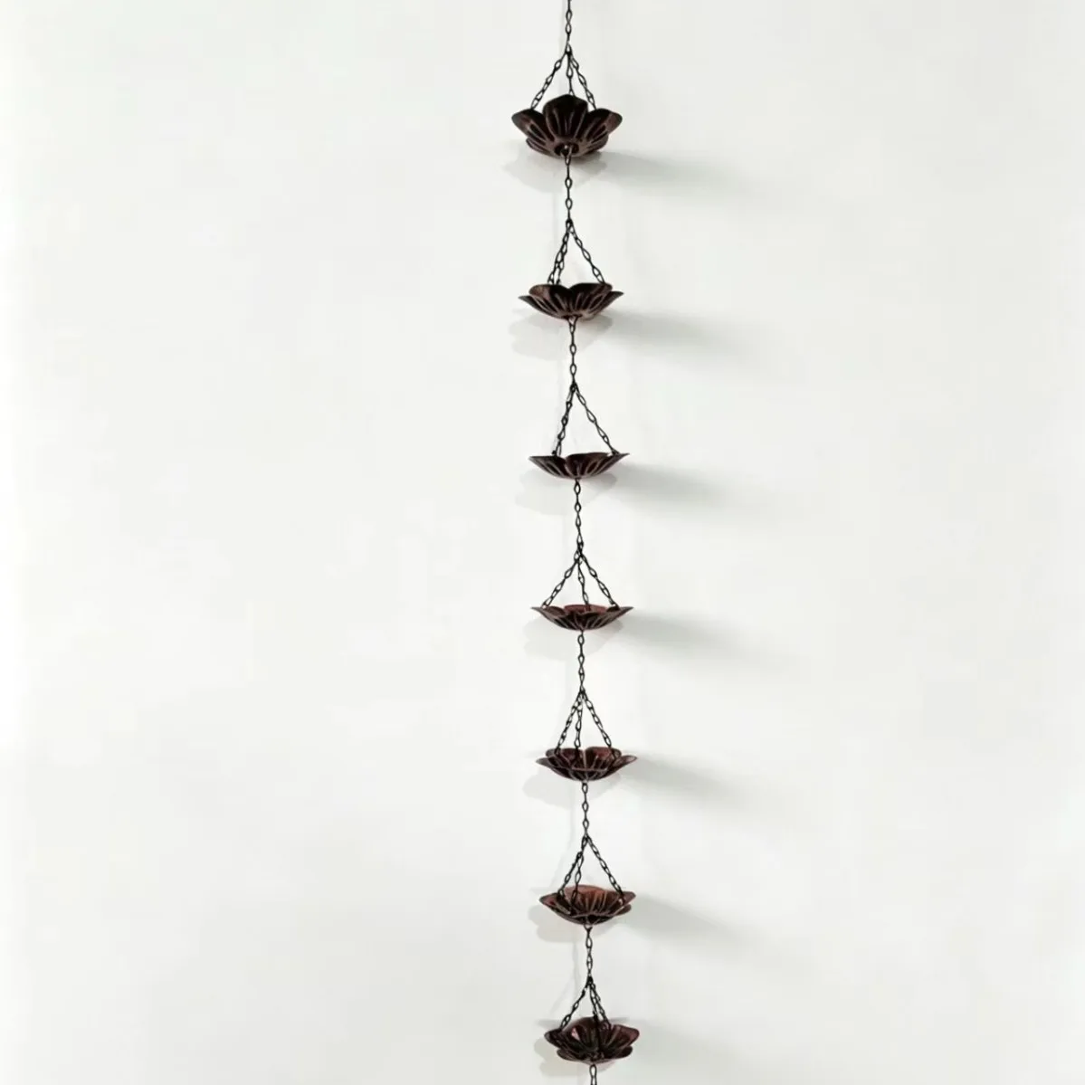 Vintage Gutter Chain Metal Metal Downspout Chain Lotus Rain Chain Unique Decorative Water Diverter For Residential Eave Outdoor