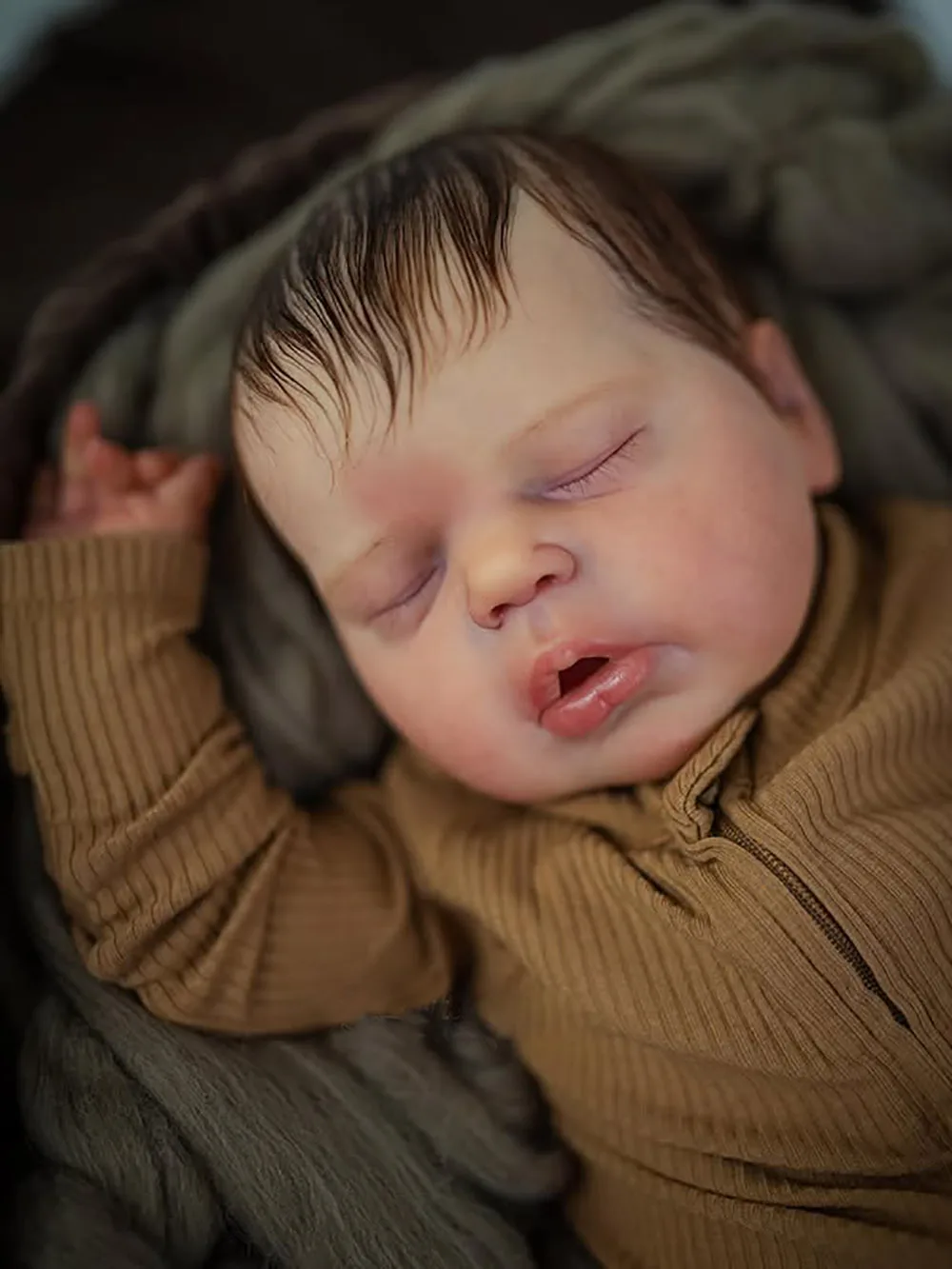 

22Inch Lifelike Reborn Sleeping Baby Doll Alexis Soft Cotton Body Multiple Layers Painting Skin Hand Rooted Hair Collectible