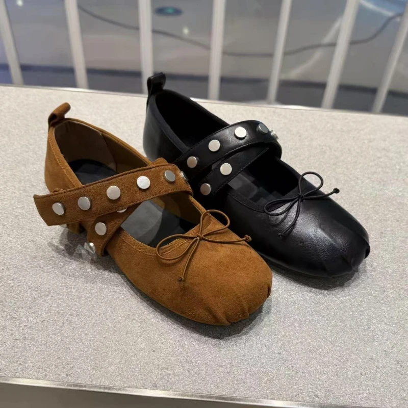 

Designer Summer 2025 New Women Flats Shoes Bow Fashion Loafers Casual Brand Sandals Sport Sneakers Woman Walking Zapatos Mujer