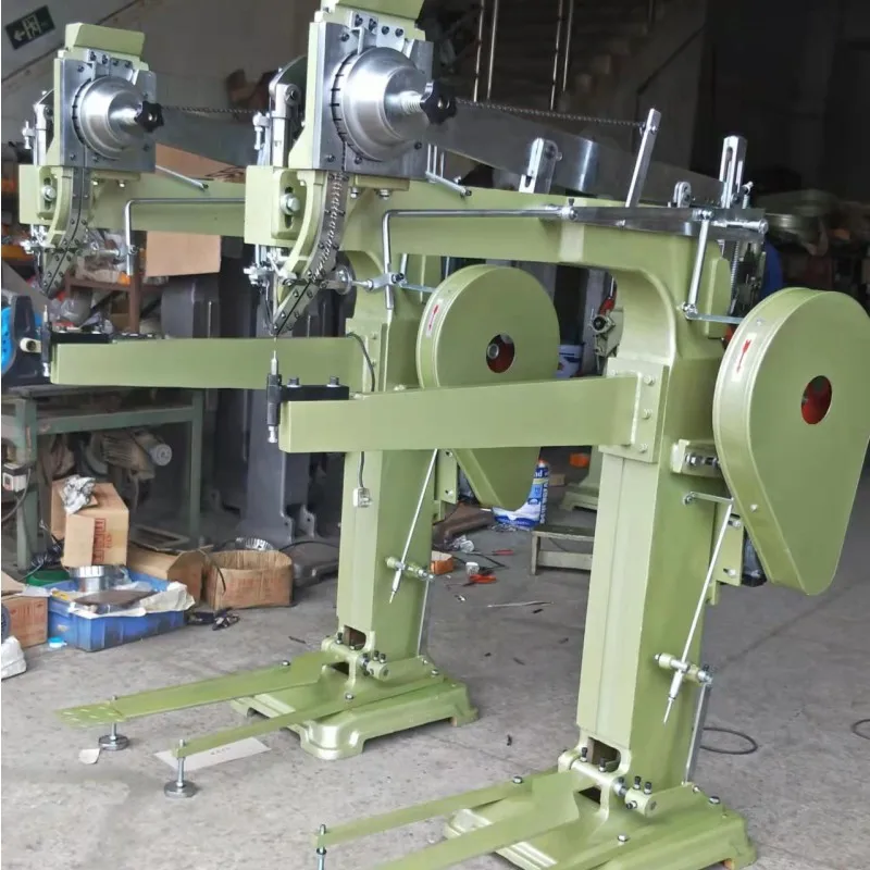 

Long Throat Depth Riveting Machine for Golf Bags and Large Turnover Boxes