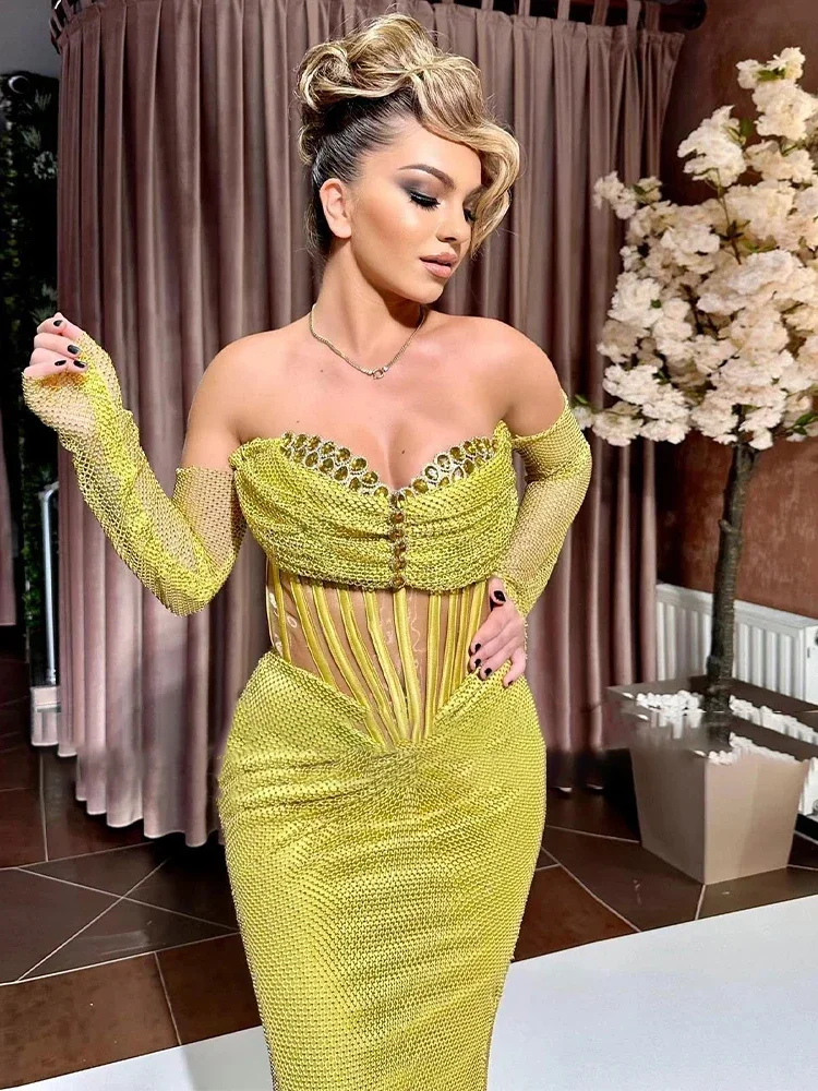 Customized Evening Dress Off The Shoulder Long Sleeves Sparkle Crystal Women's Evening Gowns Long Sweetheart Luxurious Prom Gown