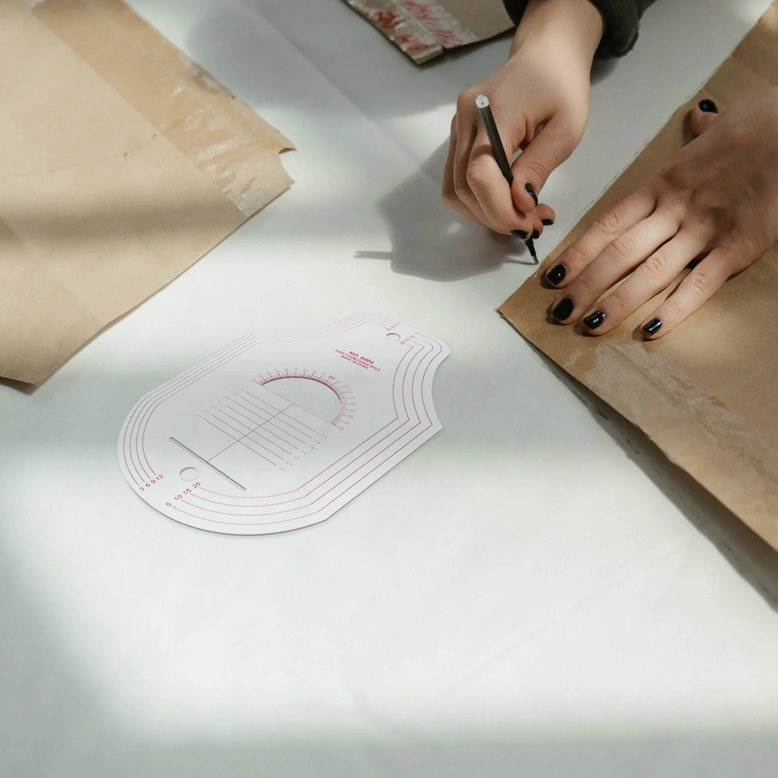 

Sewing Curve Ruler Multifunctional Proofing Tool for Accurate Clothing Design Patchwork and Cutting Clothing Proofing Ruler