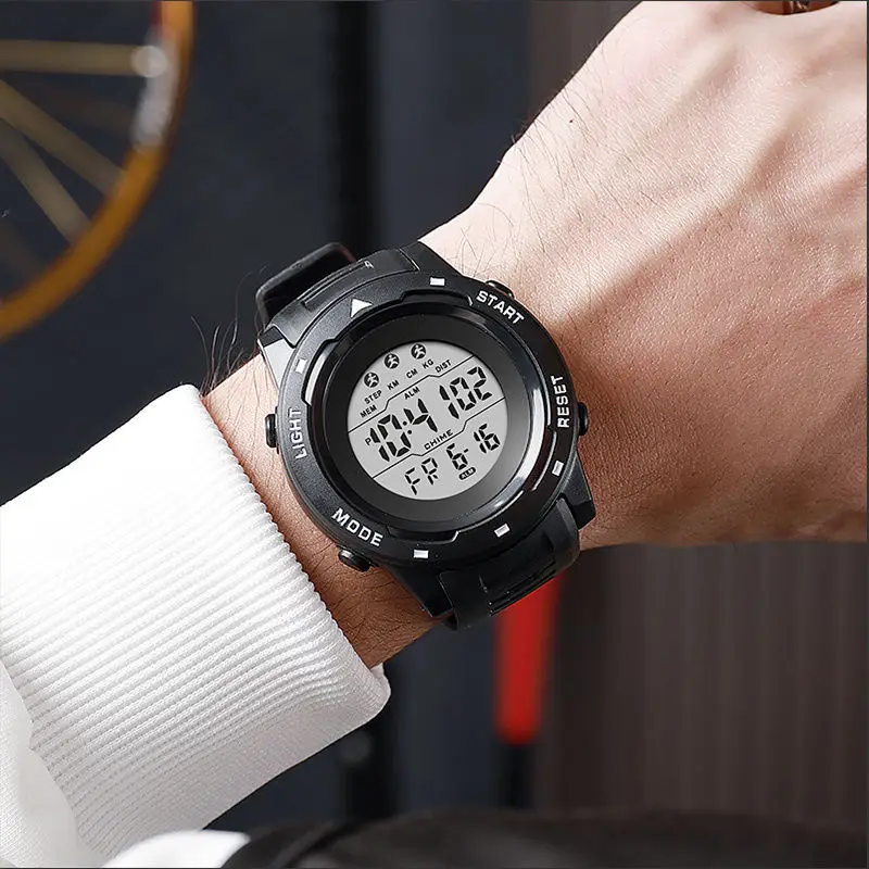 

Спортивные электронные часы, многофункциональные светящиеся часы с большим экраном для активного отдыха, модные электронные часы для студентов.