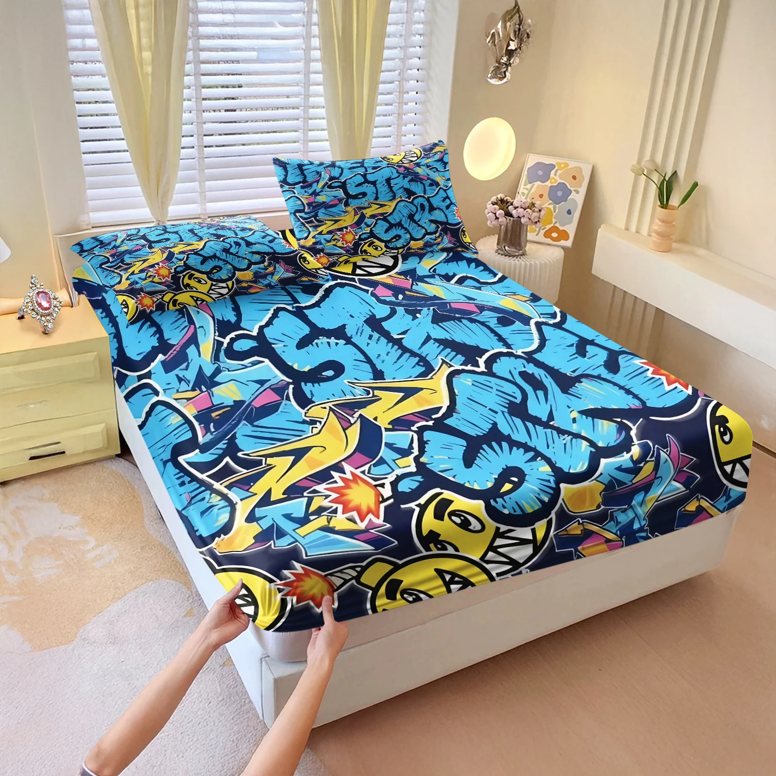 Home Decor Emoji - ชุดผ้าปูที่นอนลายกราฟฟิตี้พร้อมปลอกหมอน ลายการ์ตูนอีโมจิ ผ้าคลุมที่นอนแบบยืดหยุ่น สไตล์ฮิปฮอปทันสมัย ตกแต่งห้องนอน